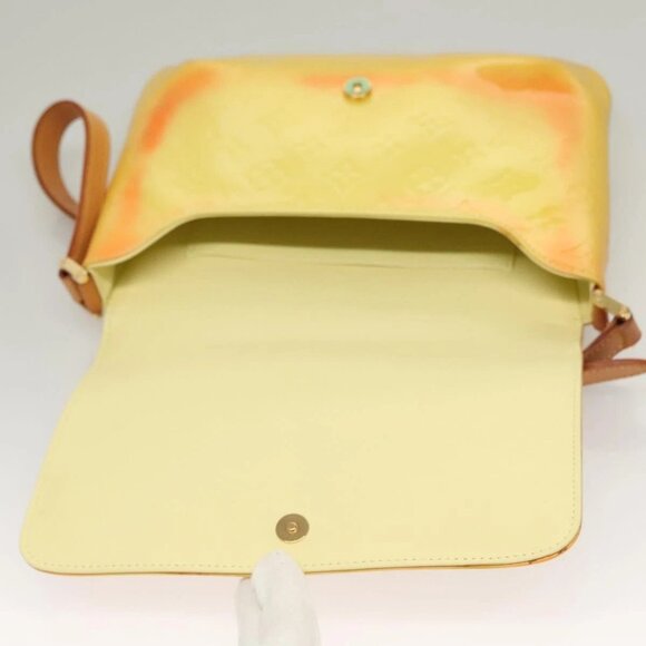 LOUIS VUITTON Monogram Vernis Thompson Street Bag Yellow M91071 LV Auth BA4453 - Picture 14 of 16